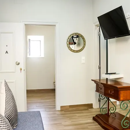 Apartment Residencia Queiros - T1 Lisbon