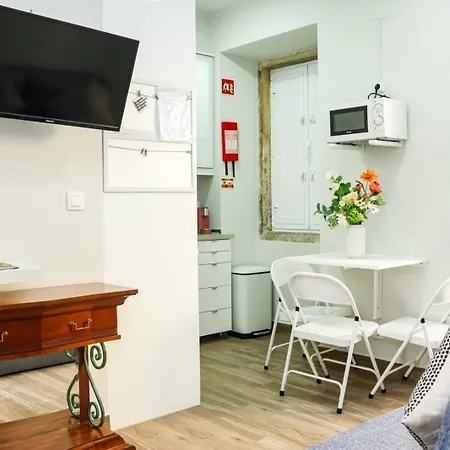 Residencia Queiros - T1 Apartamento *