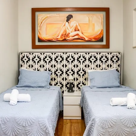 Apartamento Residencia Queiros - T1 *
